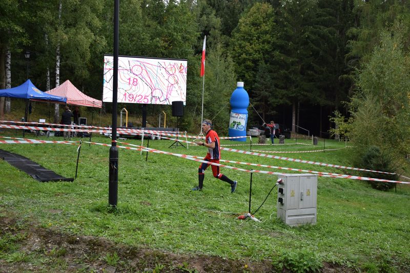 Zawodnicy UKS Arkady Raszków medalistami Mistrzostw Polski w biegu na orientację