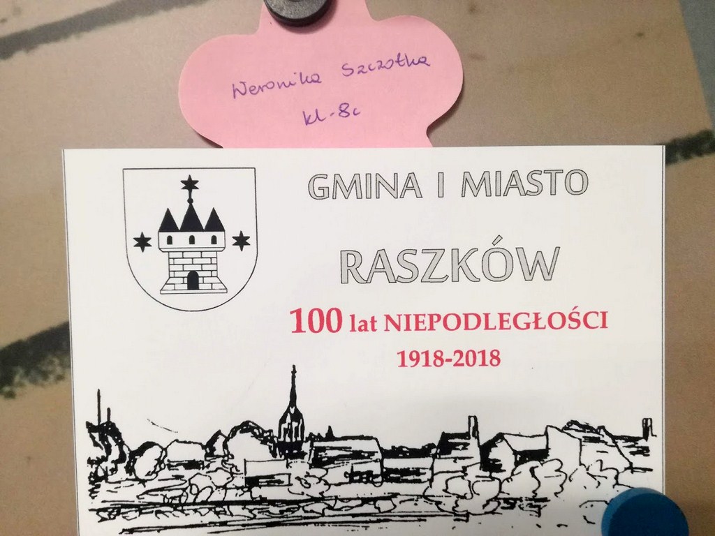 "A to Polska właśnie… -  100 kartek pocztowych na 100-lecie odzyskania niepodległości".