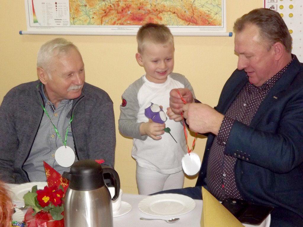 Dzień Babci i Dziadka w przedszkolu ,,Smerfy"