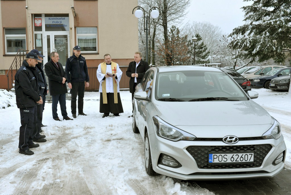 Nowy samochód dla Policji