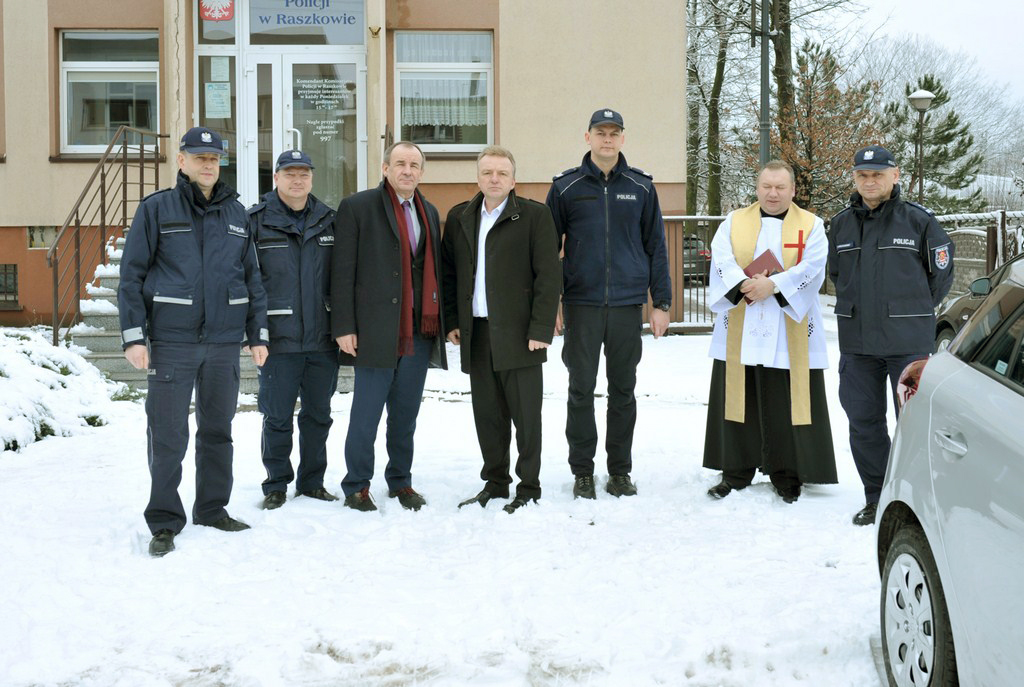 Nowy samochód dla Policji