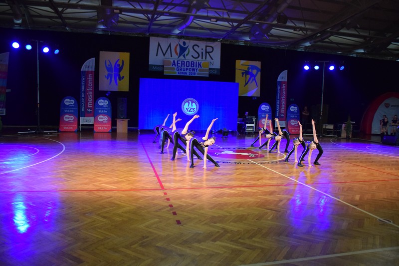 Uczennice SP Raszków medalistkami Mistrzostw Wielkopolski Szkół w aerobiku