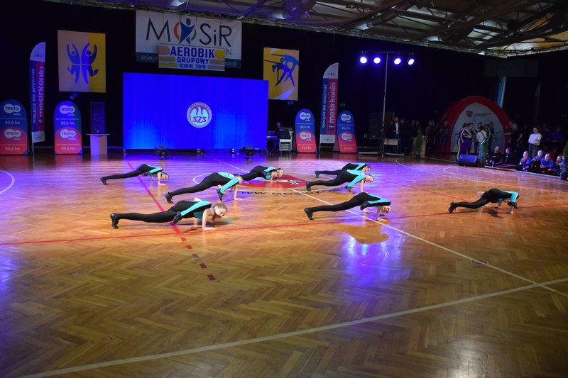 Uczennice SP Raszków medalistkami Mistrzostw Wielkopolski Szkół w aerobiku