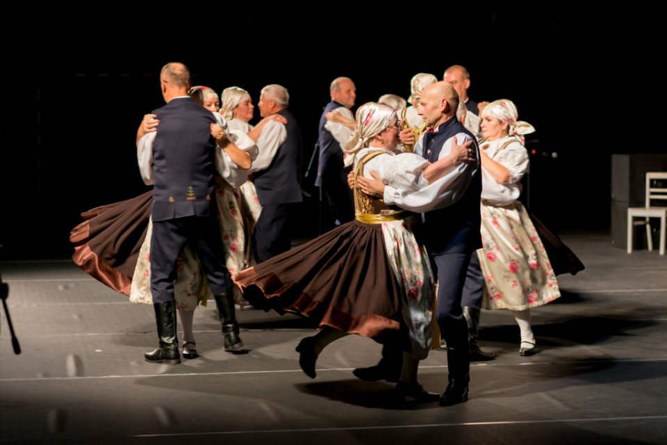 "Mięsopusty w głogowskiej karczmie". Koncert jubileuszowy z okazji 10- lecia Zespołu Tańca Ludowego Głogowianie.