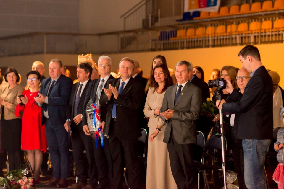 "Mięsopusty w głogowskiej karczmie". Koncert jubileuszowy z okazji 10- lecia Zespołu Tańca Ludowego Głogowianie.