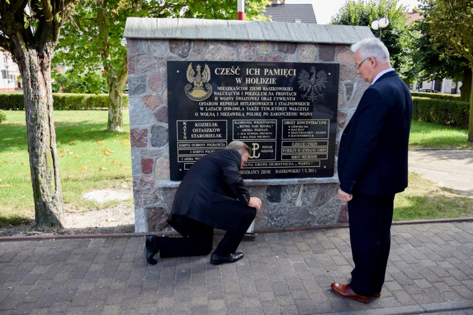 25. rocznica poświęcenia sztandaru raszkowskiego koła kombatantów