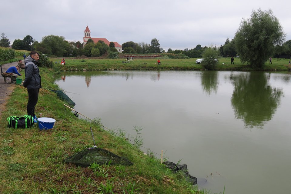 Zawody wędkarskie w Moszczance