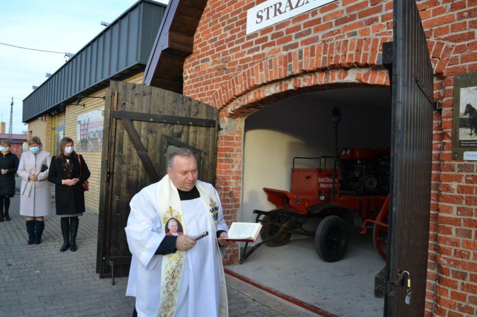 Poświęcenie odnowionej strażnicy w Moszczance