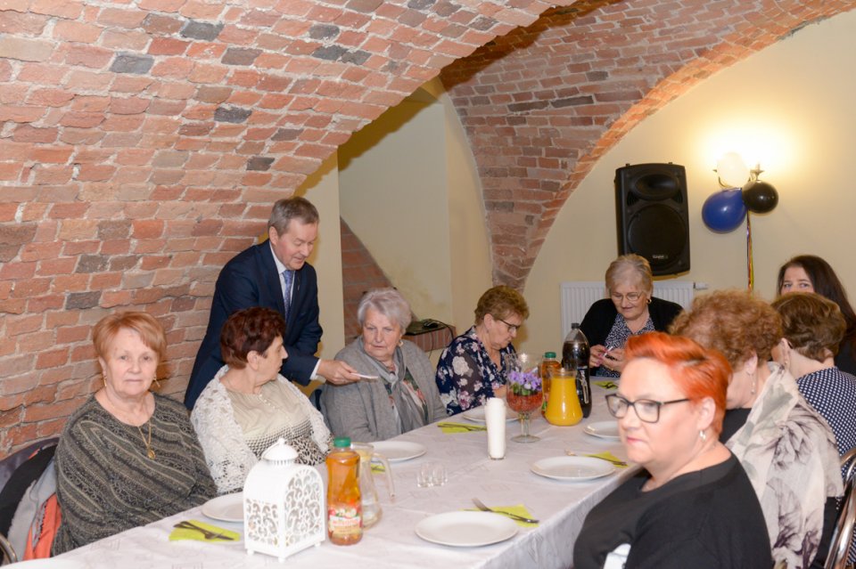 Dzień Kobiet w pałacu w Przybysławicach