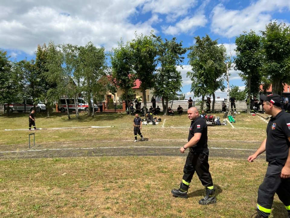 Sportowo - pożarnicze zmagania strażaków