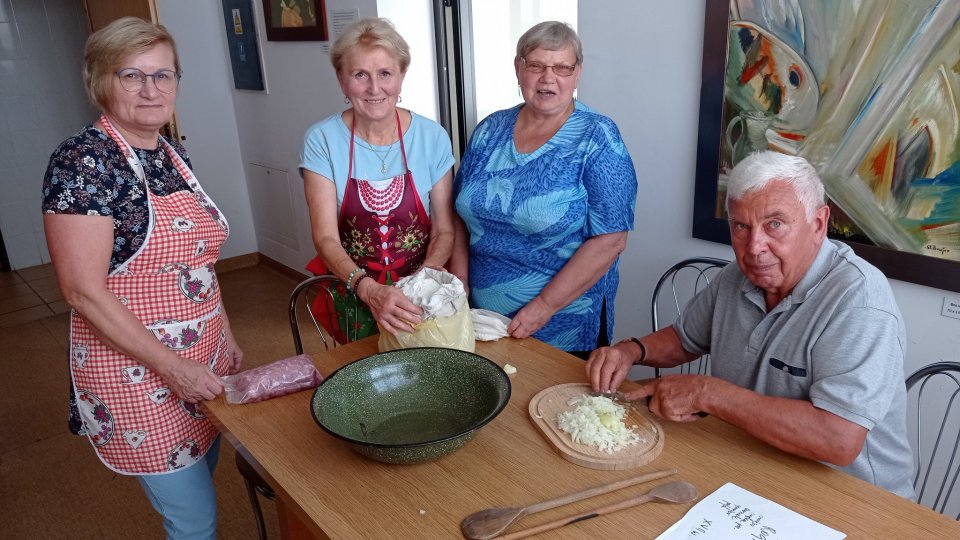 Warsztaty kulinarne i ogrodnicze dla seniorów