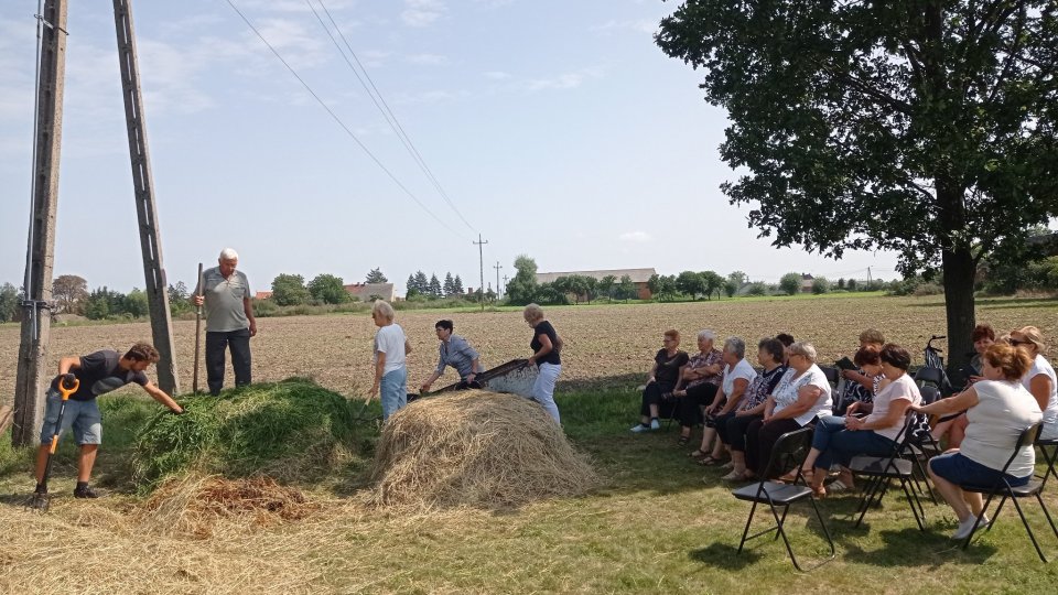 Warsztaty kulinarne i ogrodnicze dla seniorów