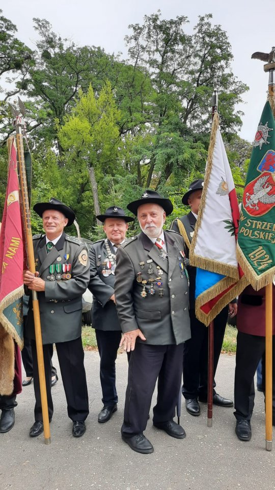 Burmistrz wyróżniony najwyższym odznaczeniem Zjednoczenia Kurkowych Bractw Strzeleckich RP