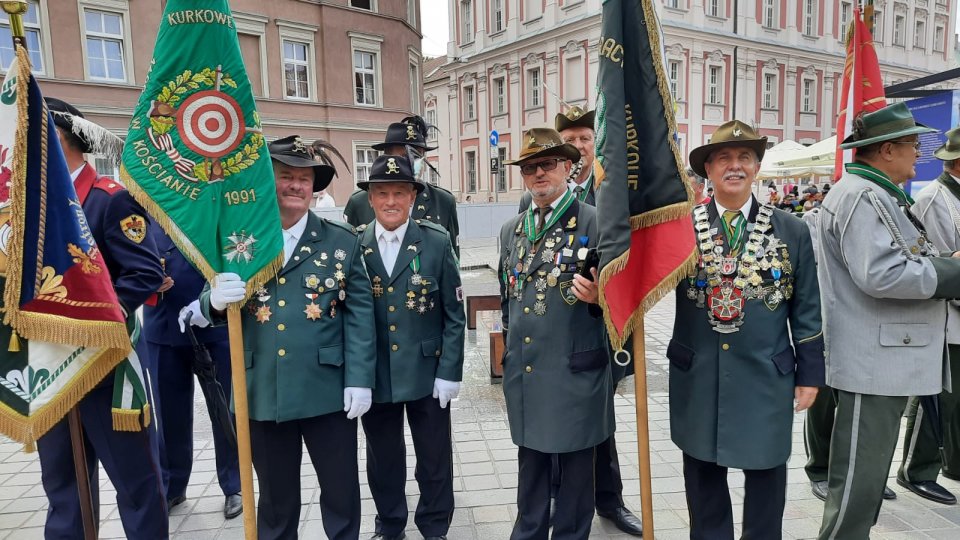 Burmistrz wyróżniony najwyższym odznaczeniem Zjednoczenia Kurkowych Bractw Strzeleckich RP