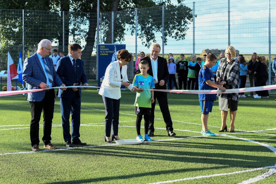 Nowe boiska wielofunkcyjne w Gminie Raszków