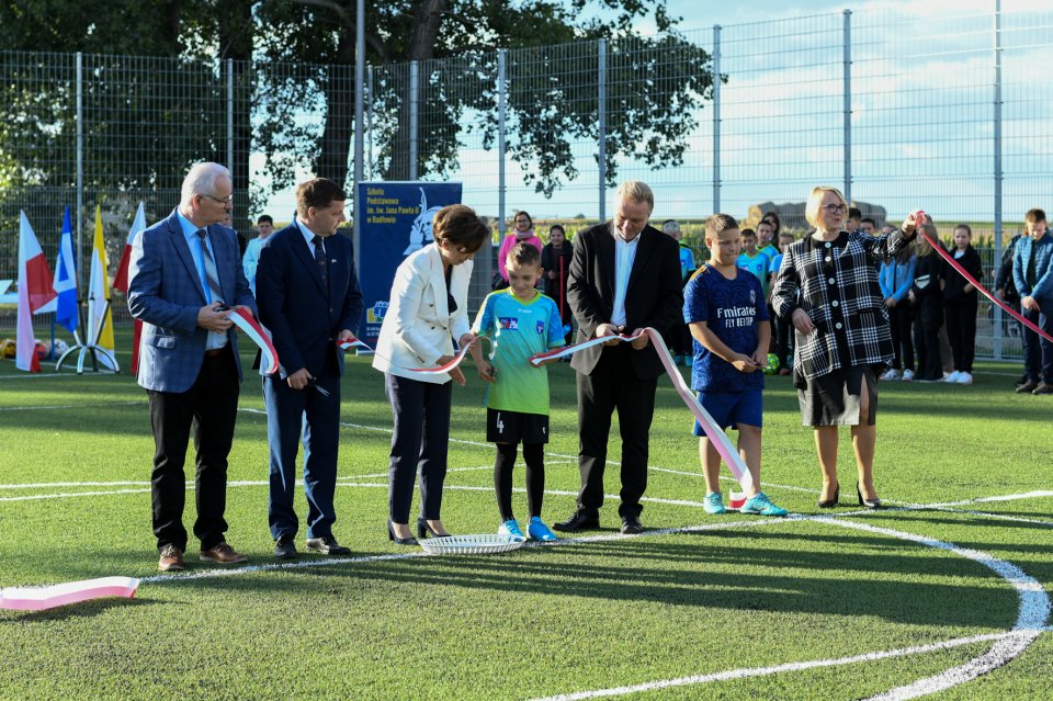 Nowe boiska wielofunkcyjne w Gminie Raszków