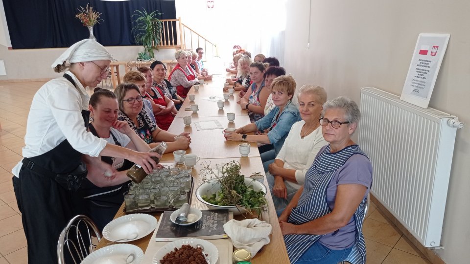 Gospodynie szkoliły się kulinarnie i ogrodniczo