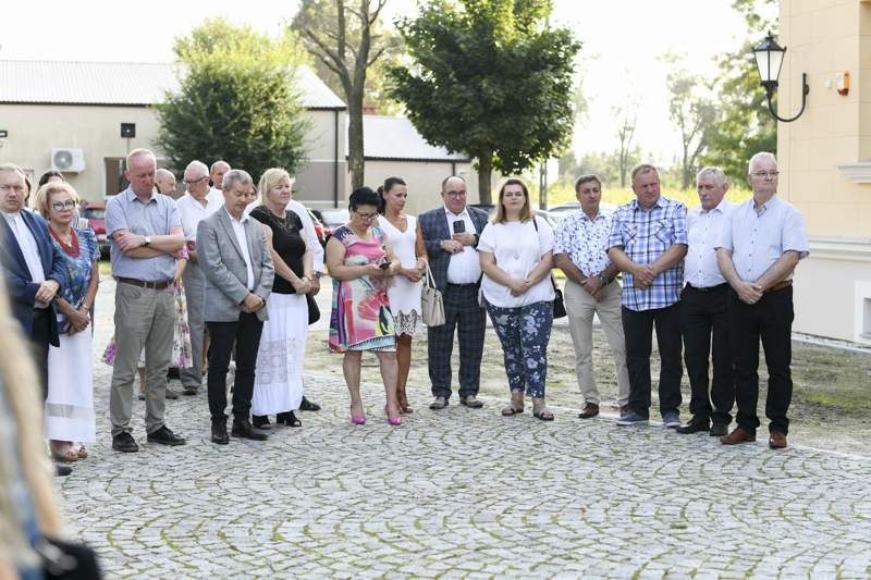 Wernisaż w pałacu w Przybysławicach