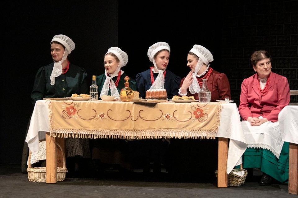 KGW Moszczanka na scenie Teatru Polskiego