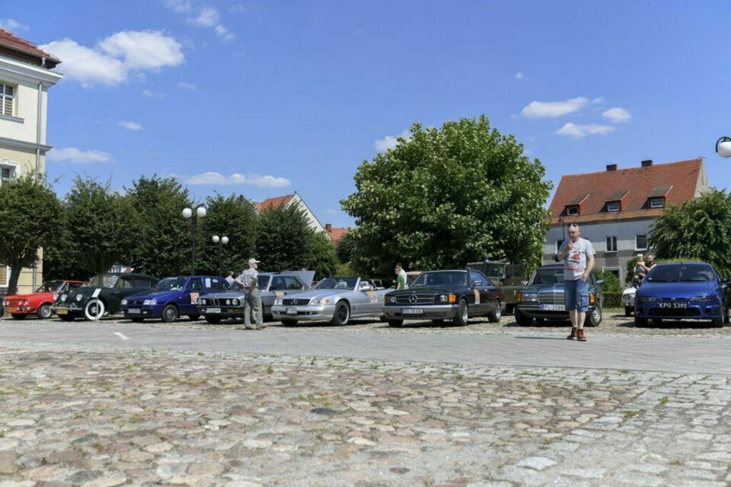 Piękno w starym stylu na raszkowskim rynku