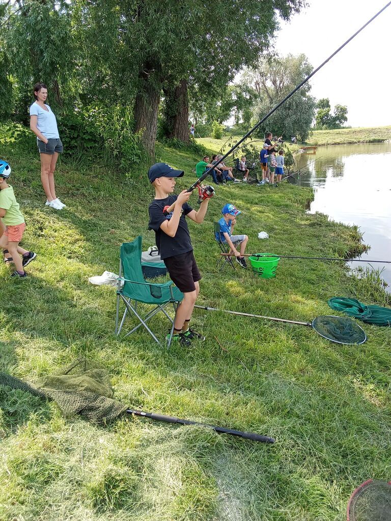 ZAWODY WĘDKARSKIE Z OKAZJI DNIA DZIECKA