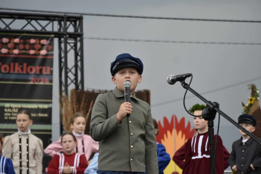 Premierowe tańce i zabawy z okolic Raszkowa