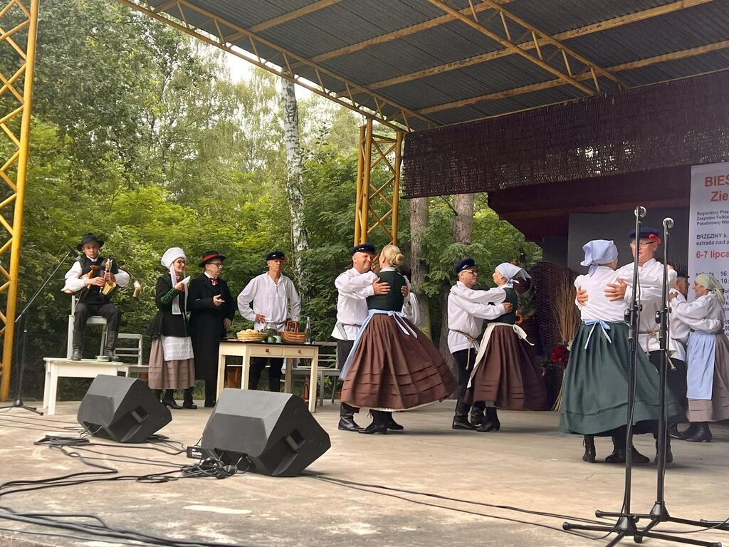 Sukcesy zespołów z Gminy Raszków na Biesiadzie Folkloru