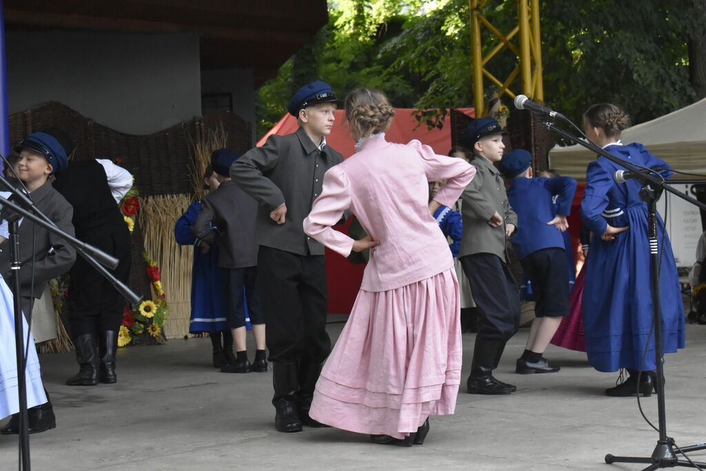 Sukcesy zespołów z Gminy Raszków na Biesiadzie Folkloru