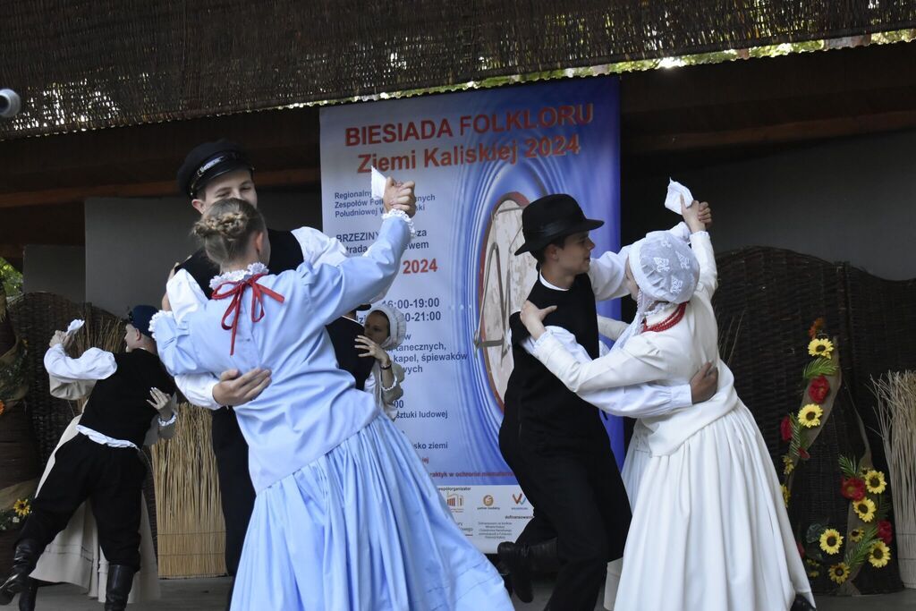 Sukcesy zespołów z Gminy Raszków na Biesiadzie Folkloru