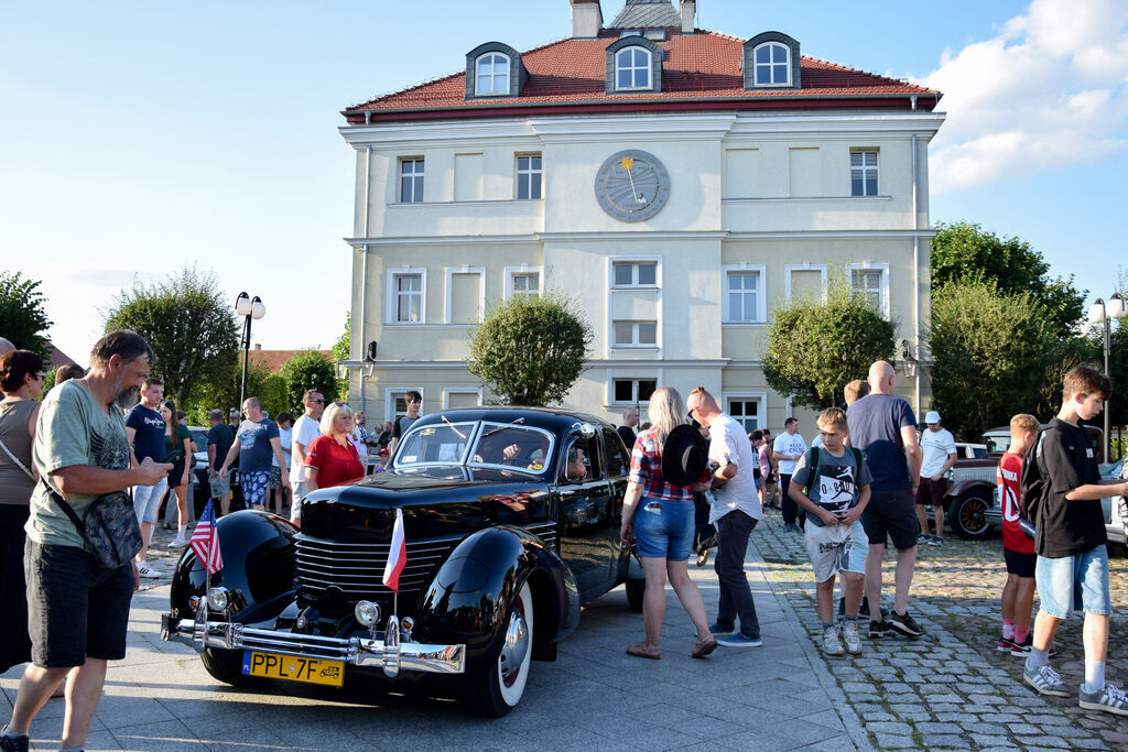 Klasyki na Rynku w Raszkowie