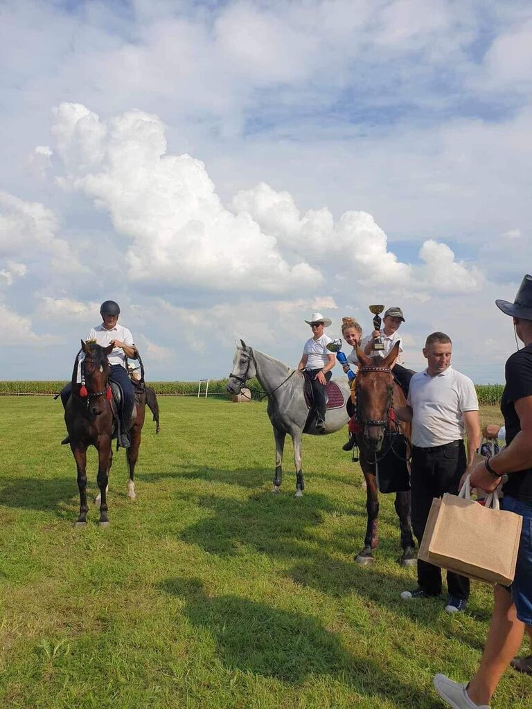 Turniej Zrywania Kaczora w Jankowie Zaleśnym