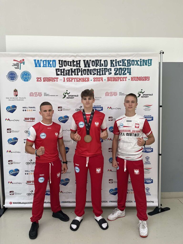 Zawodnicy raszkowskiego klubu Kick-Boxing na Mistrzostwach Świata 