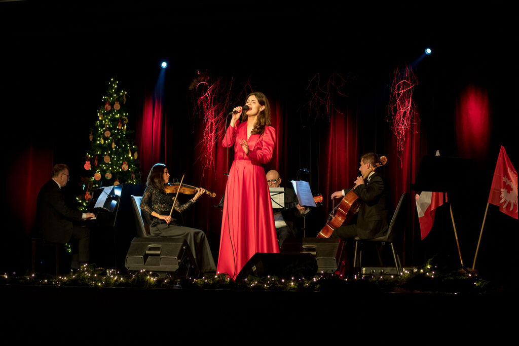 Koncert Pieśni Patriotycznych