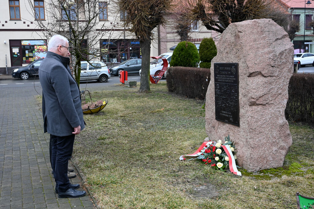 NARODOWY DZIEŃ PAMIĘCI