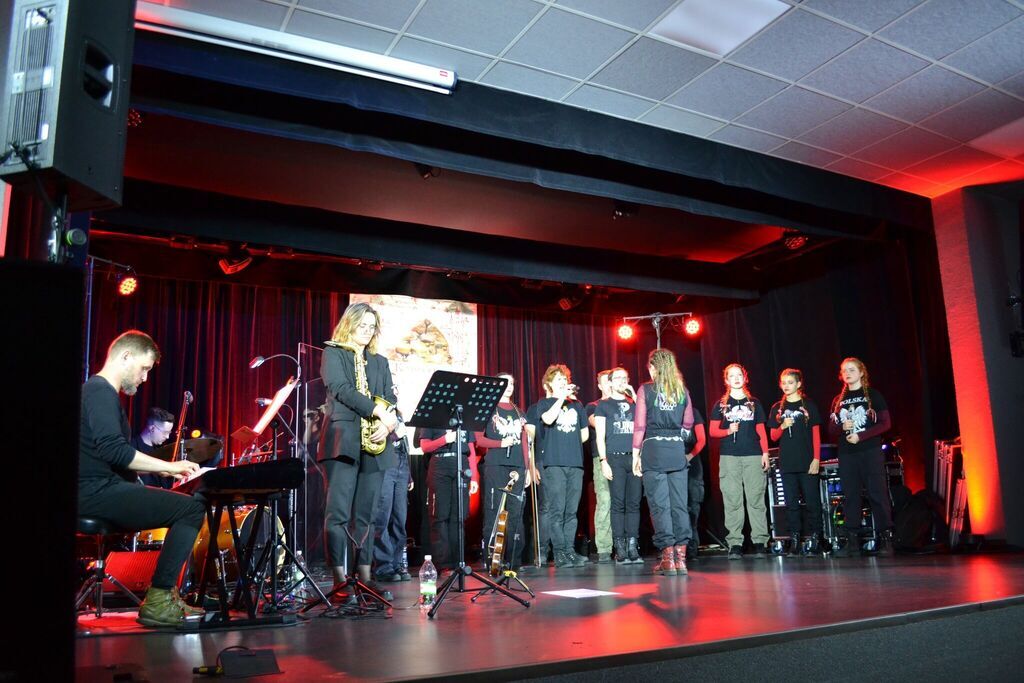 Koncert przy ruinach - tym razem w Domu Kultury