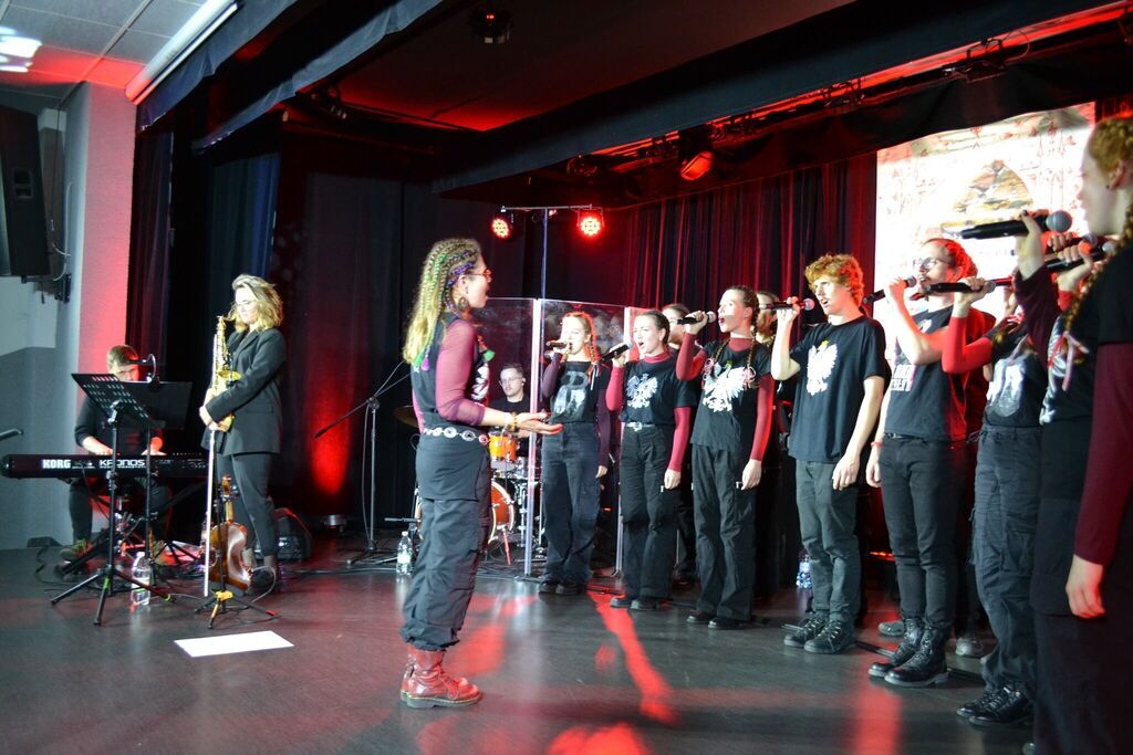 Koncert przy ruinach - tym razem w Domu Kultury
