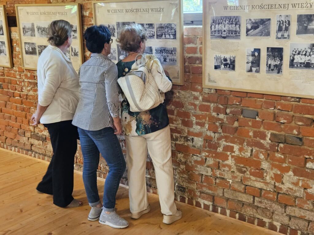 Z albumu naszych przodków” – wyjątkowa wystawa w Starej Oborze
