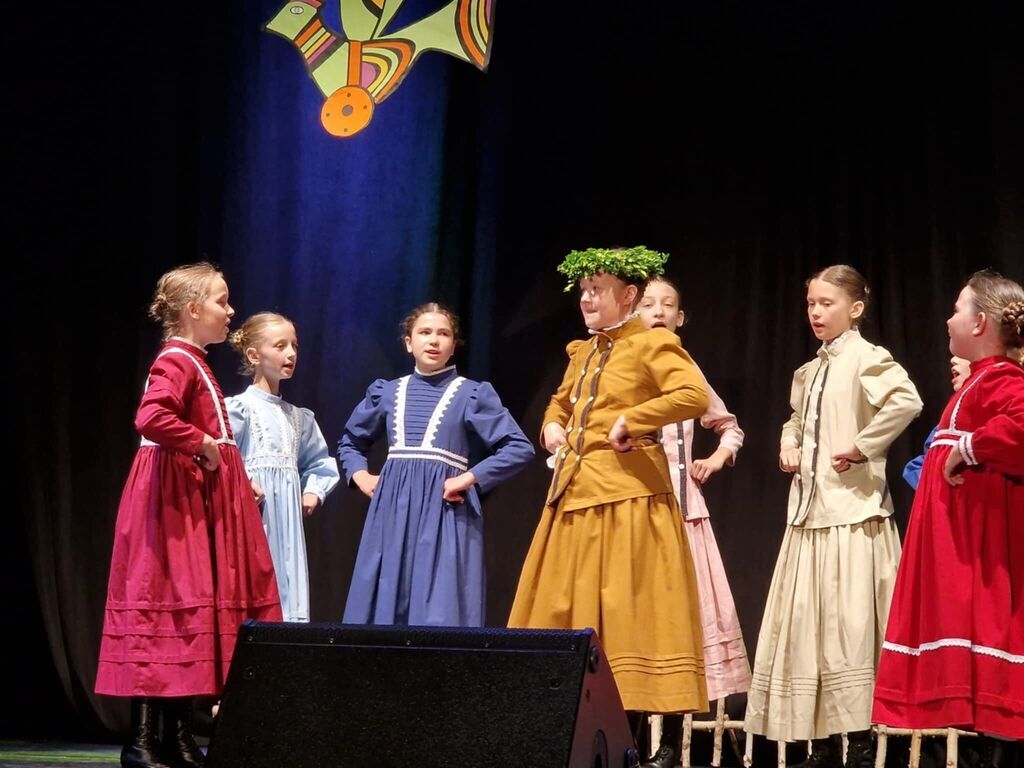 Potrójny sukces Zespołu „Swojacy” na festiwalu „Dziecko w Folklorze”