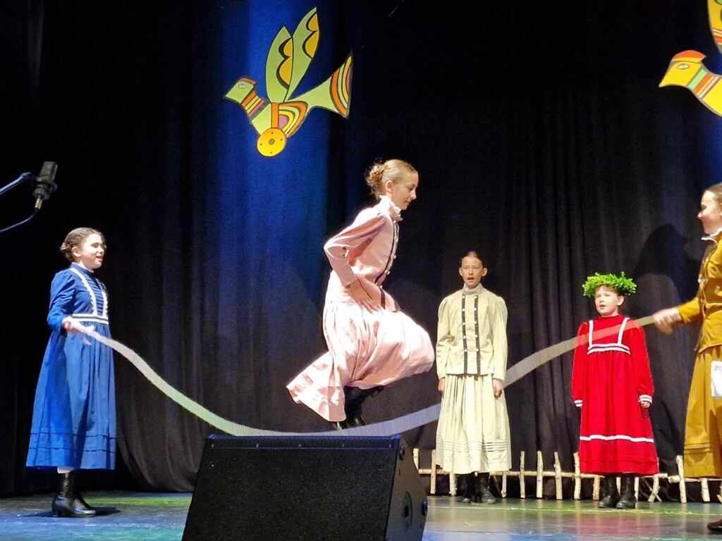 Potrójny sukces Zespołu „Swojacy” na festiwalu „Dziecko w Folklorze”
