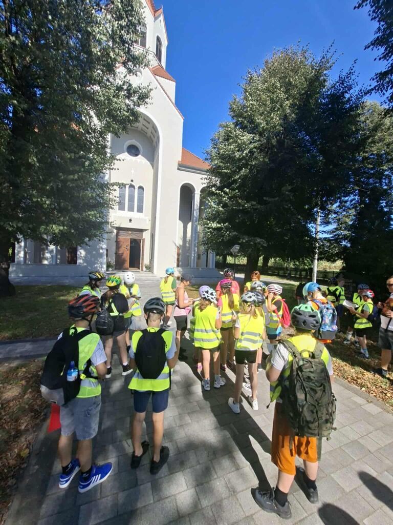 Ponad 300 osób na IX Pieszo–Rowerowym Rajdzie Loretańskim