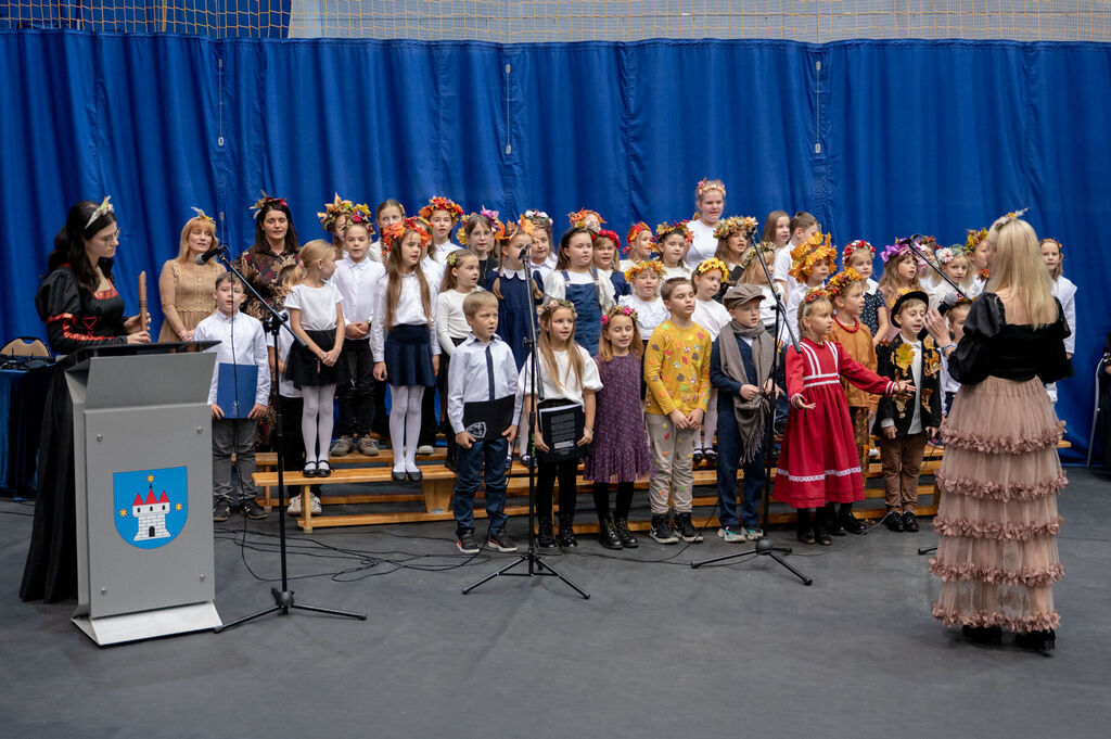 Uroczyste wręczenie Stypendiów Burmistrza Gminy i Miasta Raszków