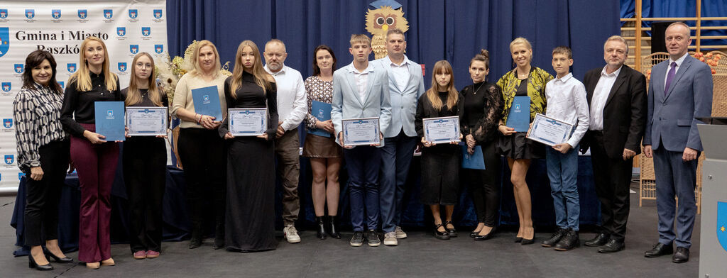 Uroczyste wręczenie Stypendiów Burmistrza Gminy i Miasta Raszków