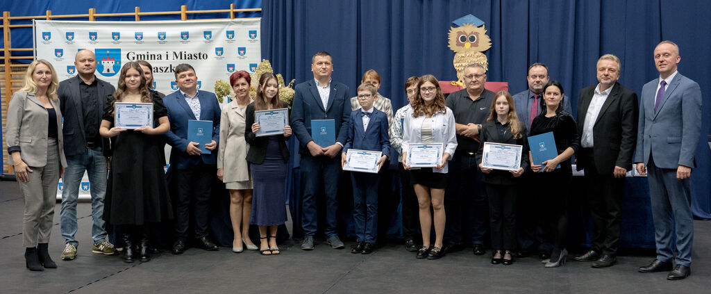 Uroczyste wręczenie Stypendiów Burmistrza Gminy i Miasta Raszków
