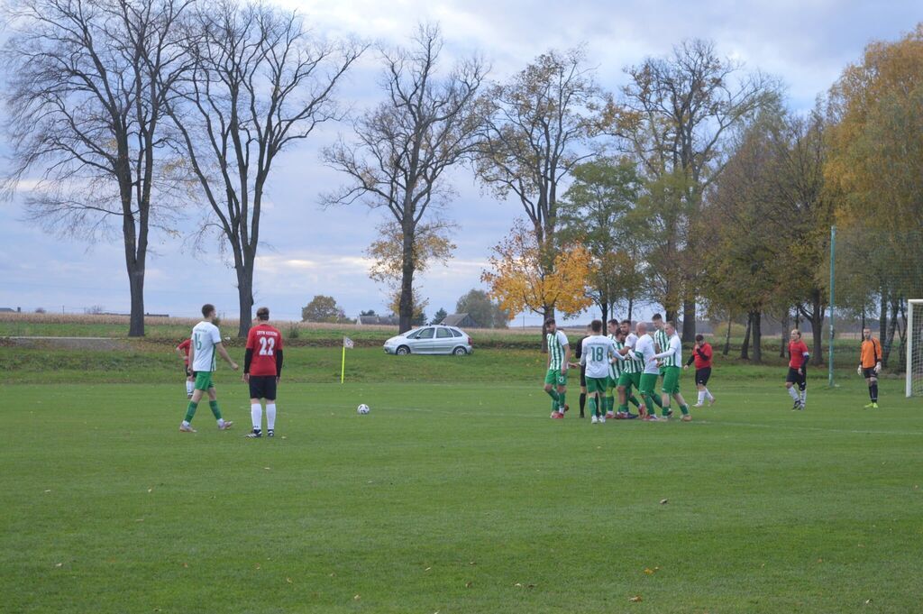 X kolejka o mistrzostwo „B” klasy sezonu piłkarskiego 2025/2026