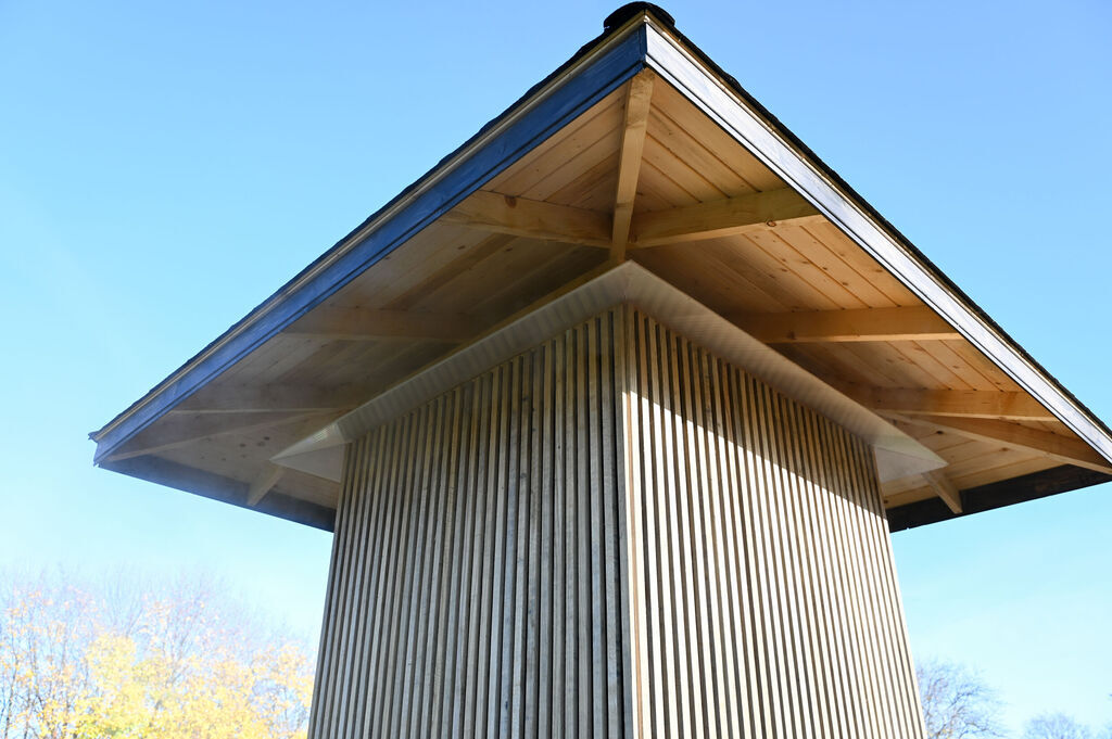 Nowoczesna tężnia soniczna w raszkowskim parku