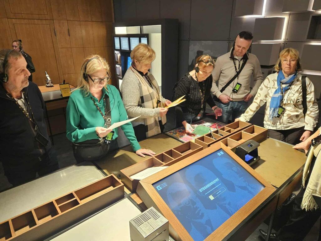 Seniorzy z Moszczanki i Skrzebowej w Poznaniu – finał projektu „Okno na Południową Wielkopolskę”