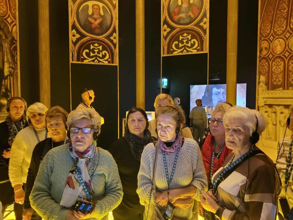 Seniorzy z Moszczanki i Skrzebowej w Poznaniu – finał projektu „Okno na Południową Wielkopolskę”