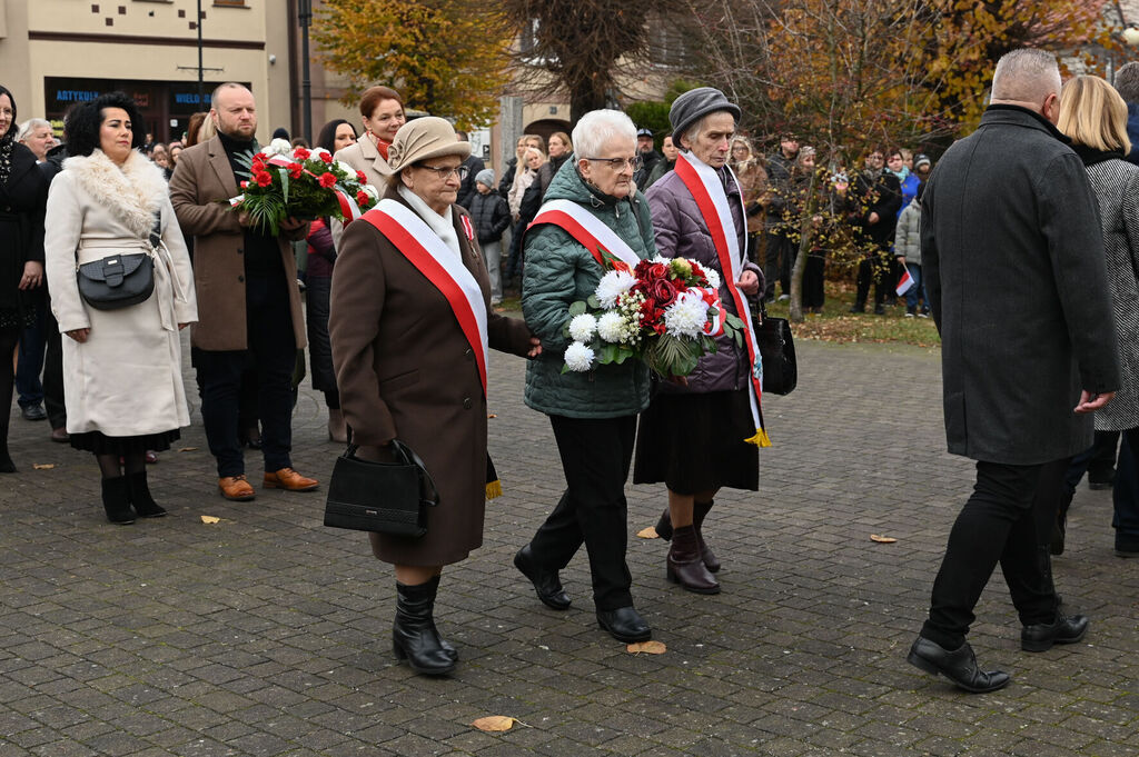 Obchody 107. rocznicy odzyskania niepodległości w Raszkowie