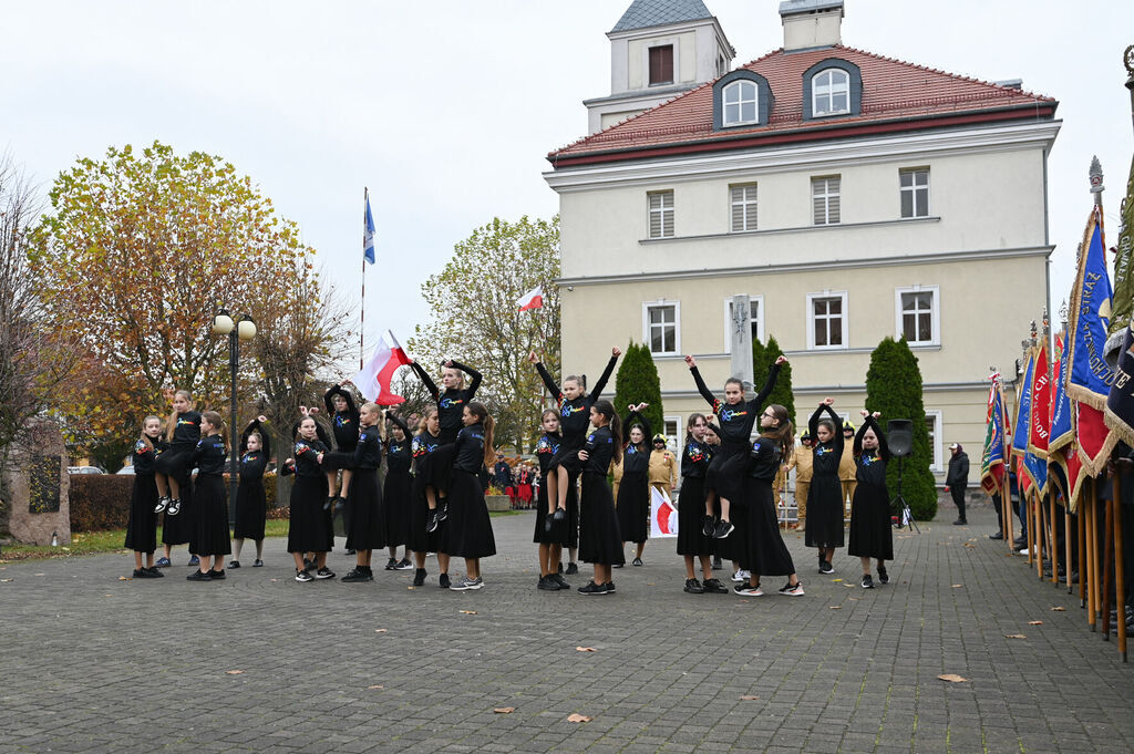 Obchody 107. rocznicy odzyskania niepodległości w Raszkowie