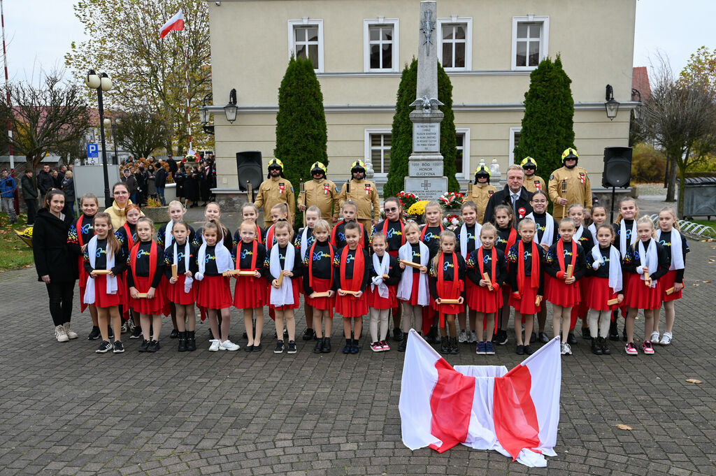 Obchody 107. rocznicy odzyskania niepodległości w Raszkowie